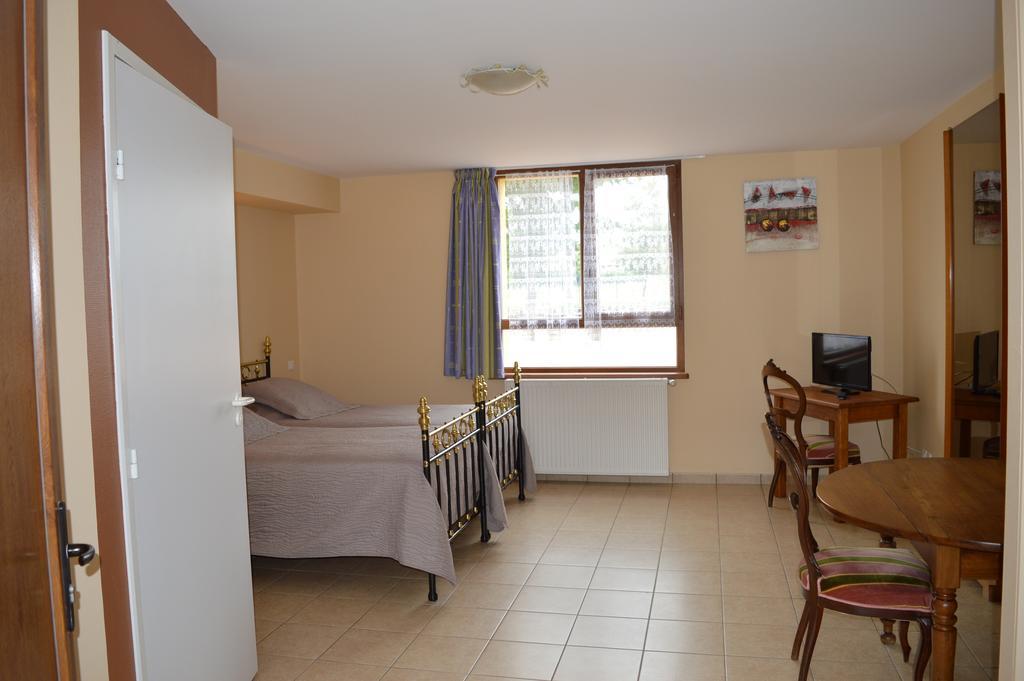 Cote Midi Chambre D'Hote Chaneins Eksteriør bilde